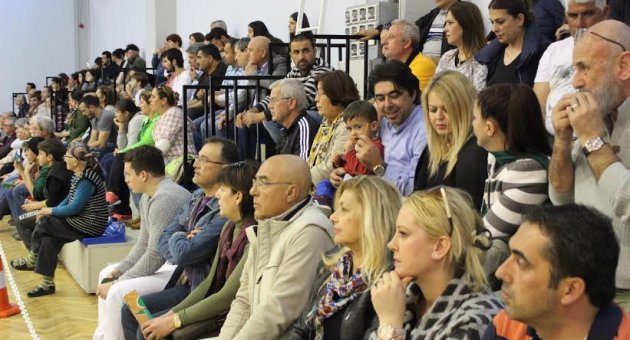 Foça'da Basketbol Coşkusu