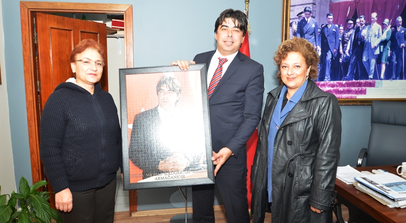 Foça Bedia Midilli İlkokulu'ndan teşekkür ziyareti