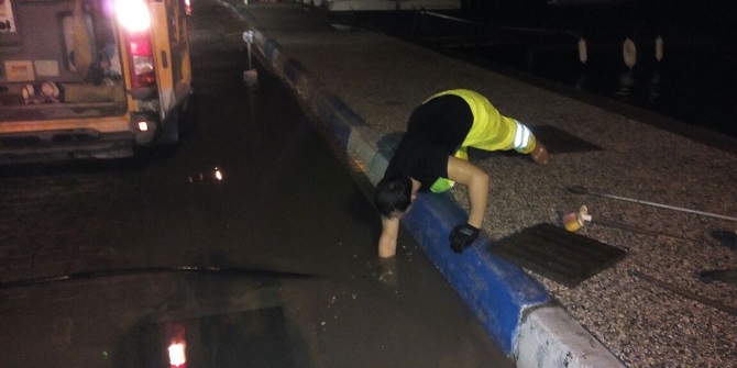 Foça'da ekipler yağmur için 24 saat teyakkuzda