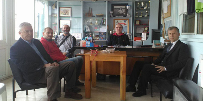 Foça Kaymakamı Çetin Yelken Kulübünü Ziyaret etti