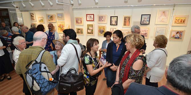 Foklar, balıkçılar, taş evler ve kediler, resim-heykel sergisine ilham verdi