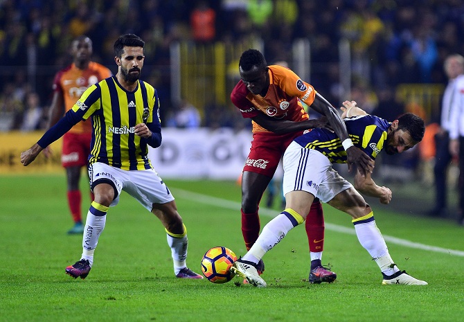 Galatasaray-Fenerbahçe maçı ne zaman? Tarihi belli oldu