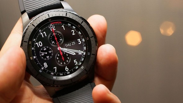 Galaxy Gear S3'te Spotify dönemi başladı