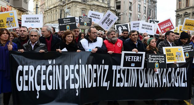 Gazetecilerden, 'Çalışan Gazeteciler Günü' eylemi