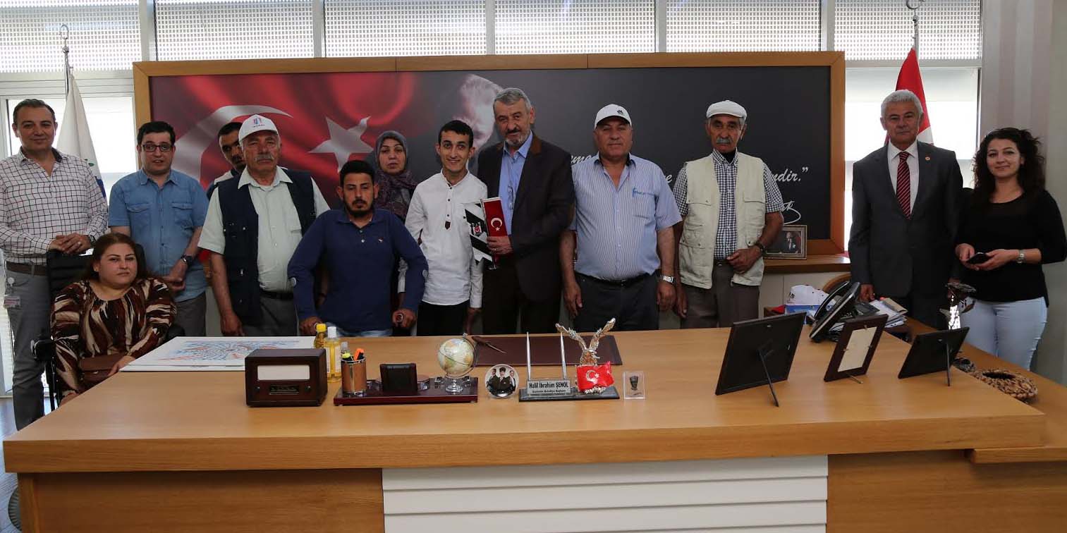 Gaziemir’de ‘engelsiz makam’