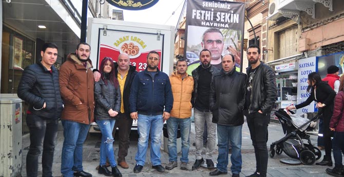 Gazi Kadınlar Sokağı Esnafından Anlamlı Mesaj