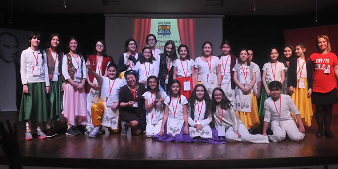 Gelişim'den Tiyatro Festivali