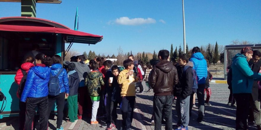 Genç Atletlere Çorba Büyükşehir’den