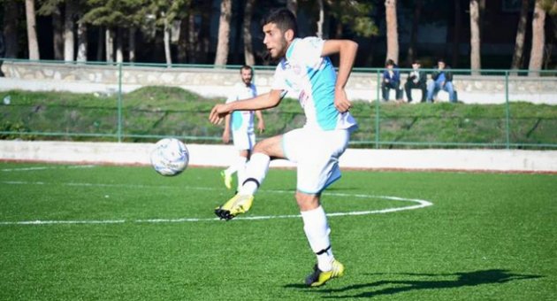 Genç futbolcu kaza kurbanı