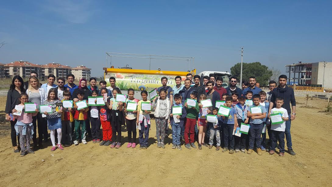 GENÇ YÜREKLER DOĞAYI GÜZELLEŞTİRİYOR