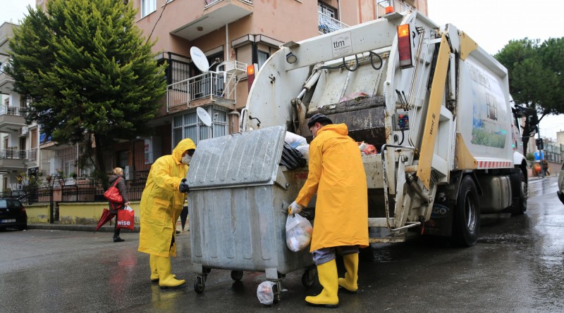 Girilmedik mahalle, temizlenmedik sokak kalmıyor