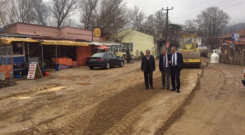 GÖLCÜK'TE YOL ÇALIŞMALARI