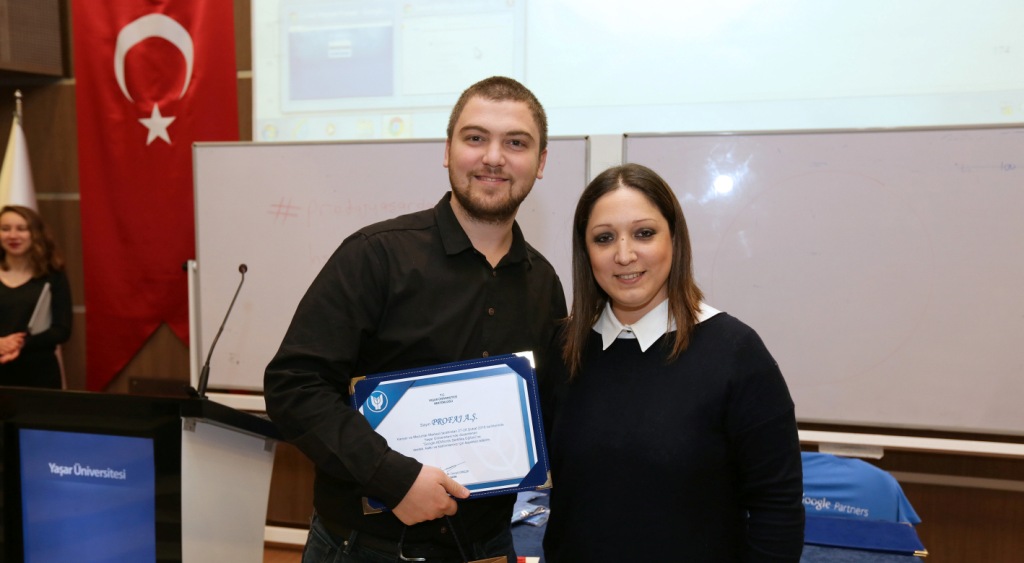 Google’dan üniversitelilere eğitim