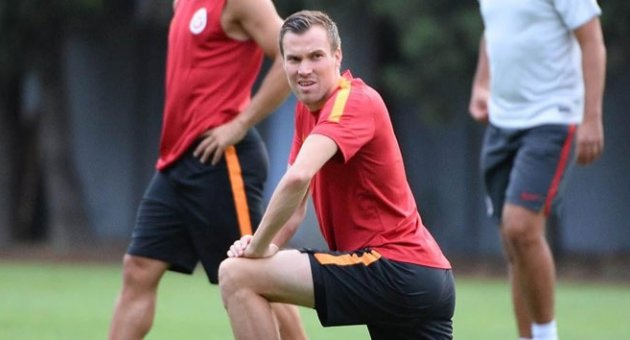Grosskreutz, adım adım Stuttgart'a