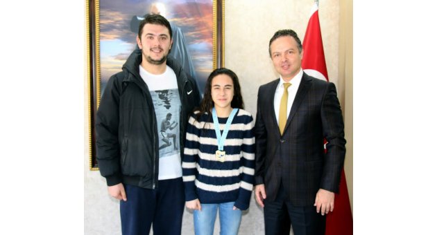 GÜÇLÜ RAKİPLERİNİ GERİDE BIRAKARAK TÜRKİYE BİRİNCİSİ OLDU.