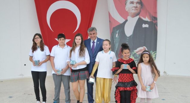 Güzelbahçe’de coşku dolu bayram kutlaması