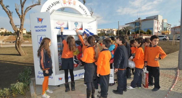 Güzelbahçe’de ‘Paylaşmak güzeldir’