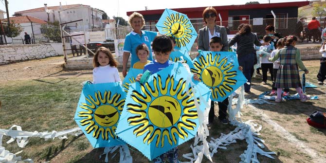 Güzelbahçe’de uçurtma şenliği