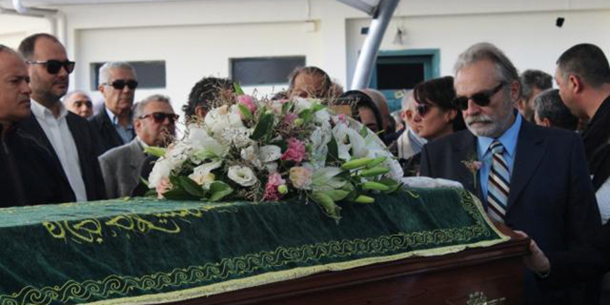 Haluk Bilginer'in annesi İzmir'de vefat etti