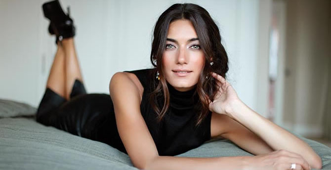 Hande Subaşı Sevgilisiyle Gecelerde