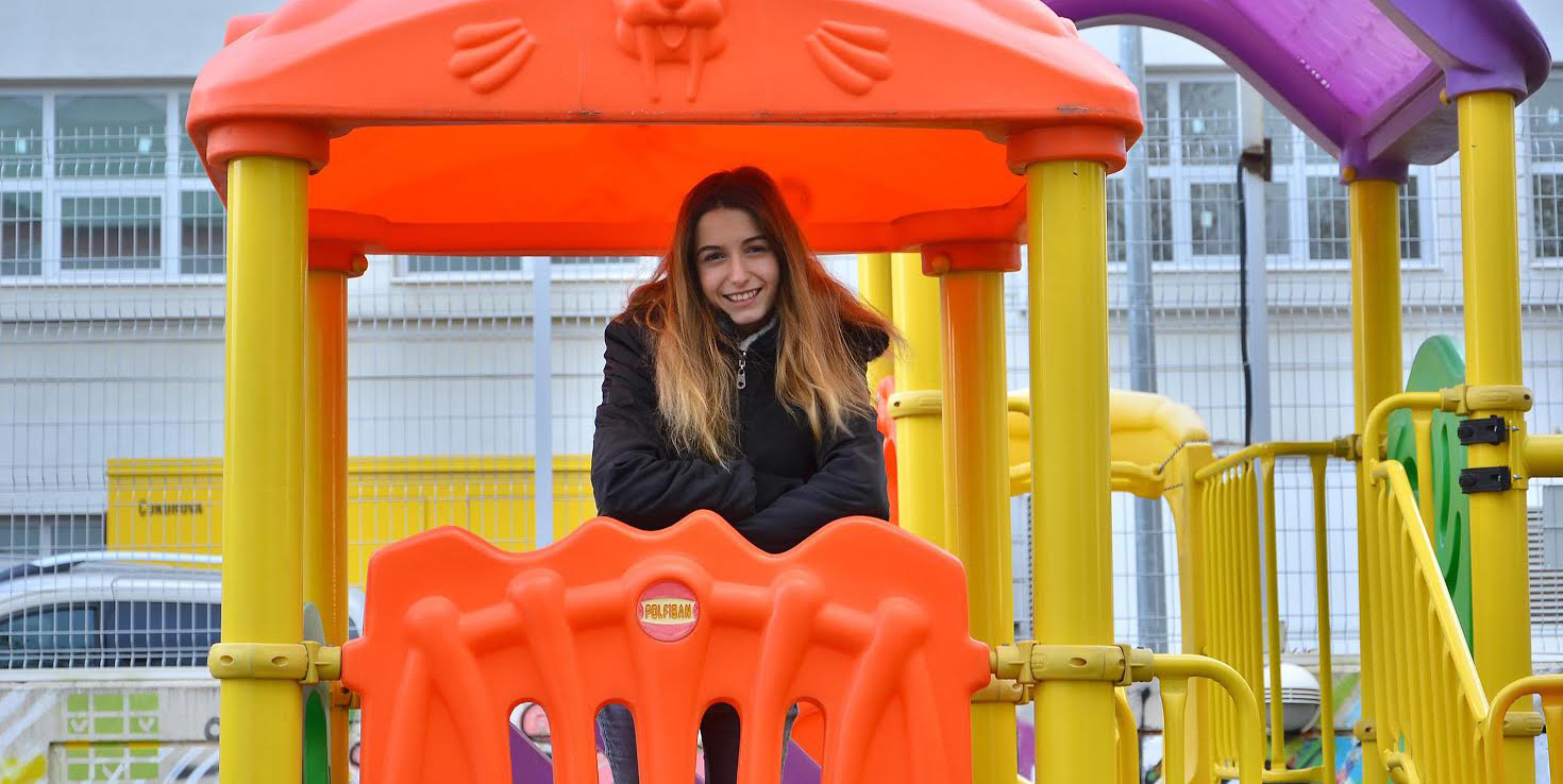 Hayalinin peşine Paris’e