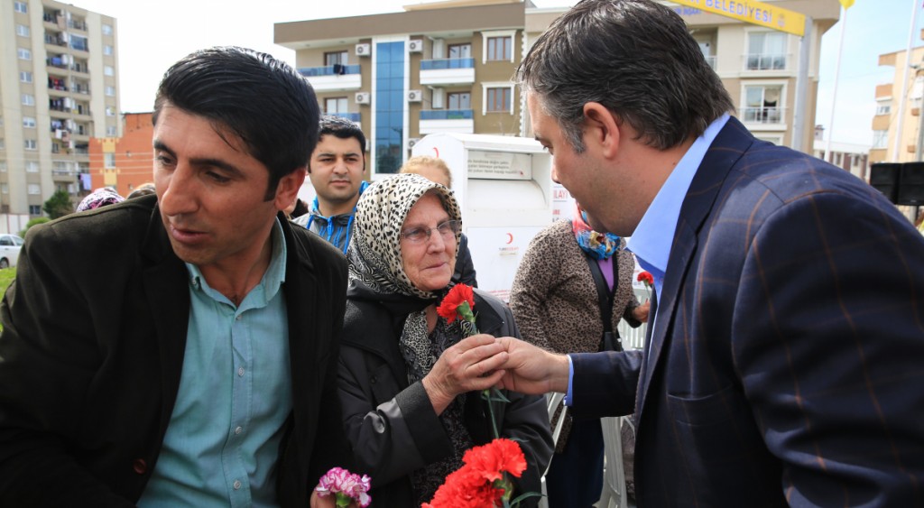Hayatının ilk çiçeğini Piriştina’dan aldı