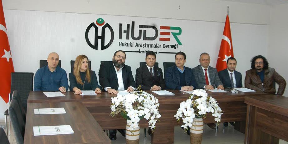 HUDER internette avukat simsarlığına ‘Dur’ dedi.