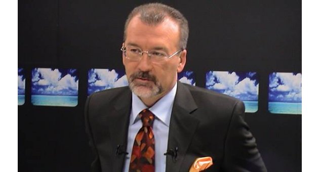 Hulki Cevizoğlu istifa etti!