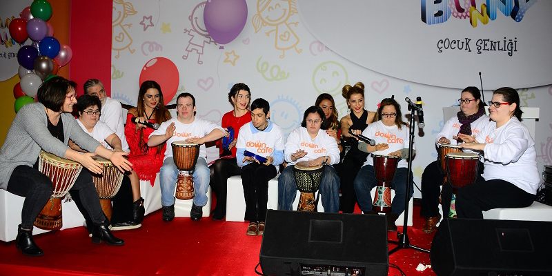 HUNNY – BUNNY ÇOCUK ŞENLİĞİ TAM PUAN ALDI!