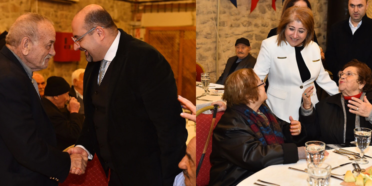 Huzurevi sakinlerine yeni yıl yemeği