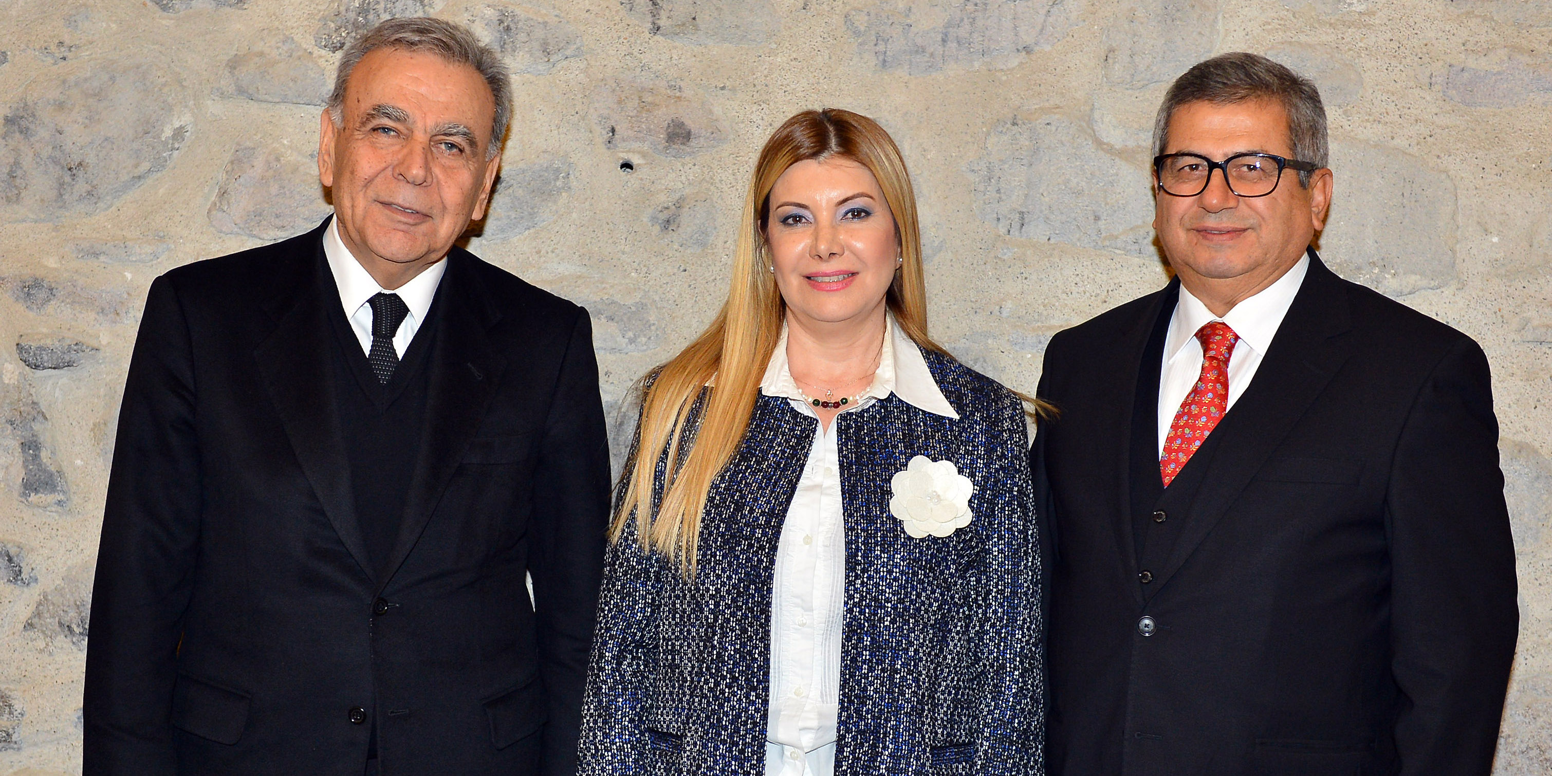 İEKKK'da devir-teslim töreni