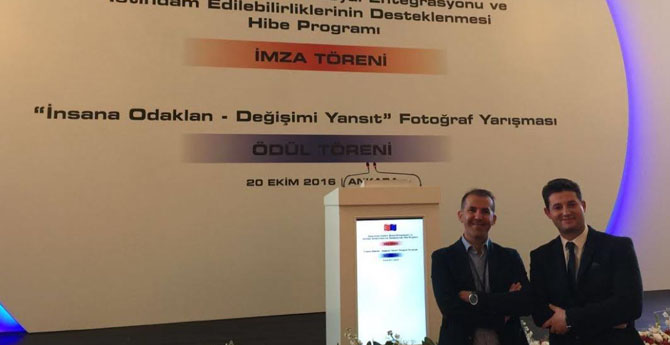 İKÇÜ’den Hayata Sanat Kadına Hayat