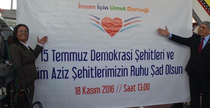 İnsan İçin Umut Derneği 15 Temmuz Şehitlerini Unutmadı