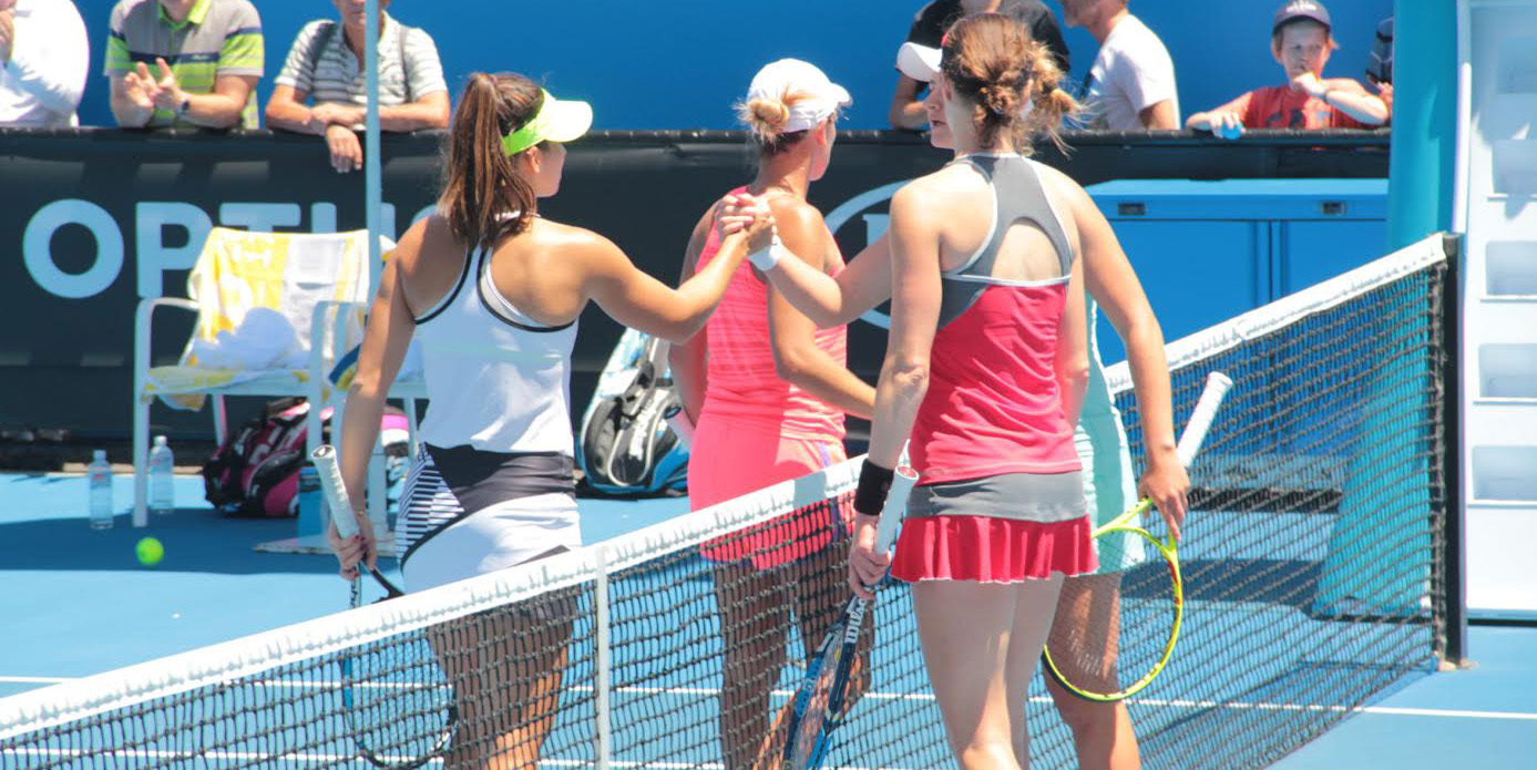 İPEK ÇİFTLERDE KAYBETTİ