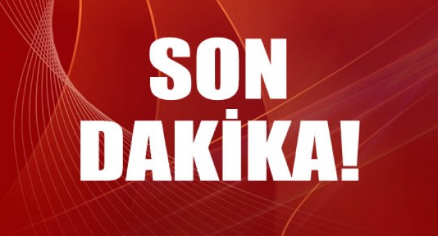 İple demir çubuğa asılmış bir erkek cesedi