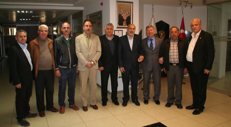 İran Heyeti Yatırım Olanaklarını Anlatmak İçin Menemen Ticaret Odasını Ziyaret Etti