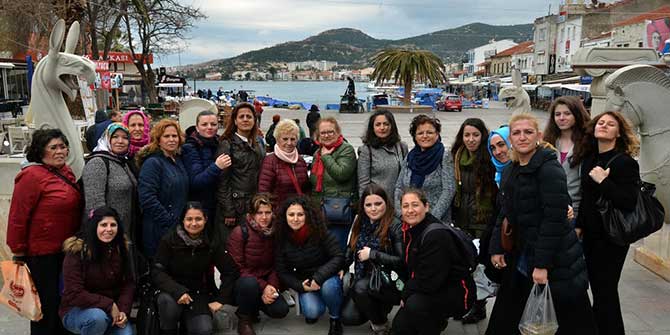 İşitme Engelliler Foça'yı Gezdi