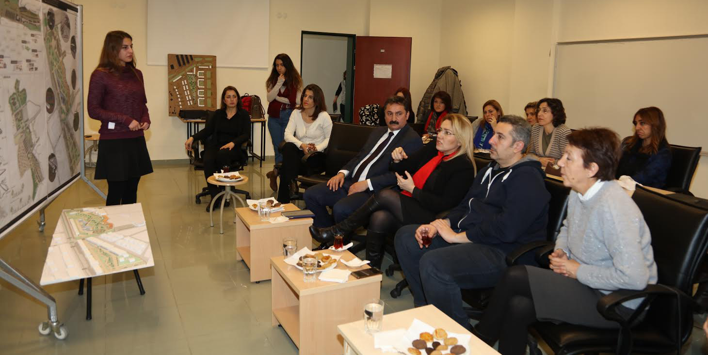 İYTE ÖĞRENCİLERİNDEN 8 FARKLI URLA PROJESİ