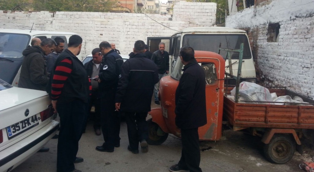 İzmir'de minibüste ölen kişide sahte içki şüphesi