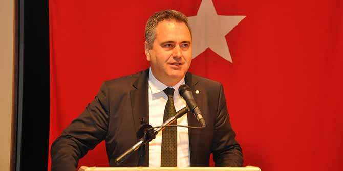 İZMİR ANAYASA'YI KONUŞUYOR