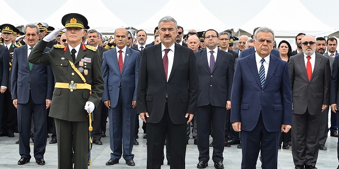 İzmir Ata'nın huzurunda...