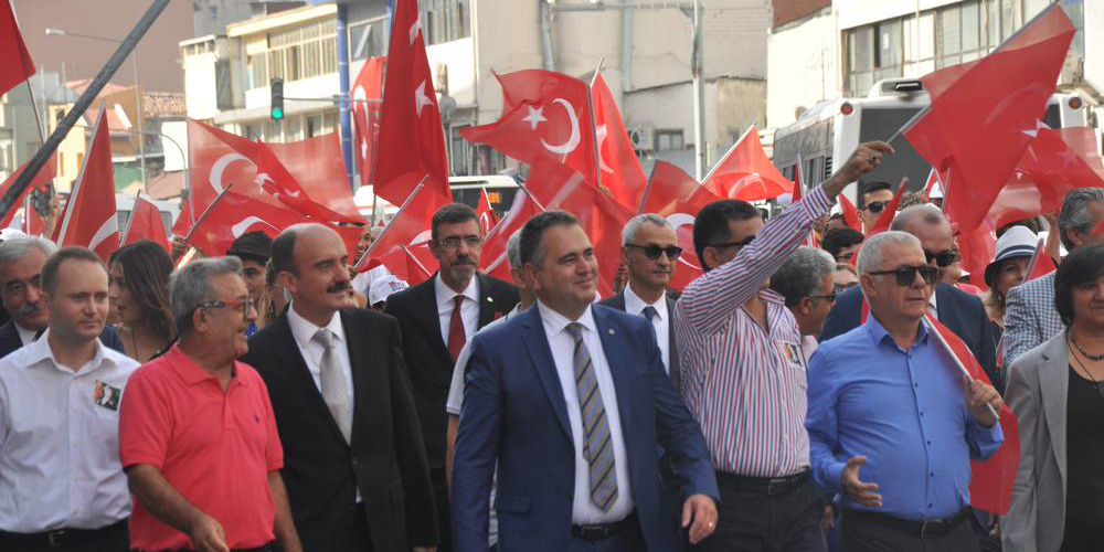 İzmir Barosu 9 Eylül'ü kutladı