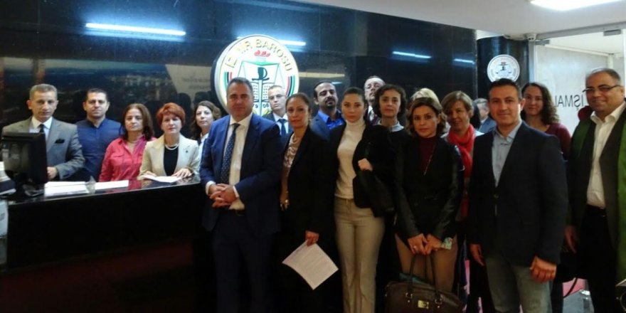 izmir Barosu Meclisi Faks Yağmuruna Tuttu