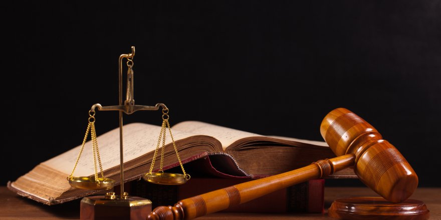 İzmir Barosundan Hukuka Çağrı