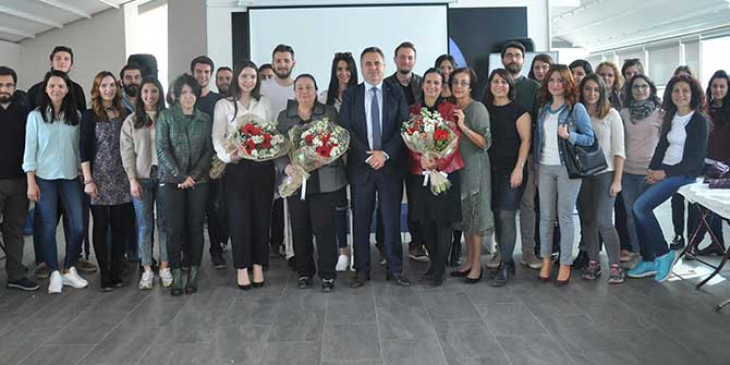 İzmir Barosu'ndan Kadına Karşı Şiddetle Mücadele Eğitimleri