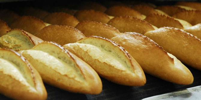 İzmir'de Ekmeğe Zam Geldi!