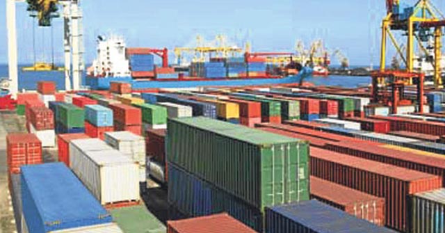 İzmir'de İhracat ve İthalat Azaldı