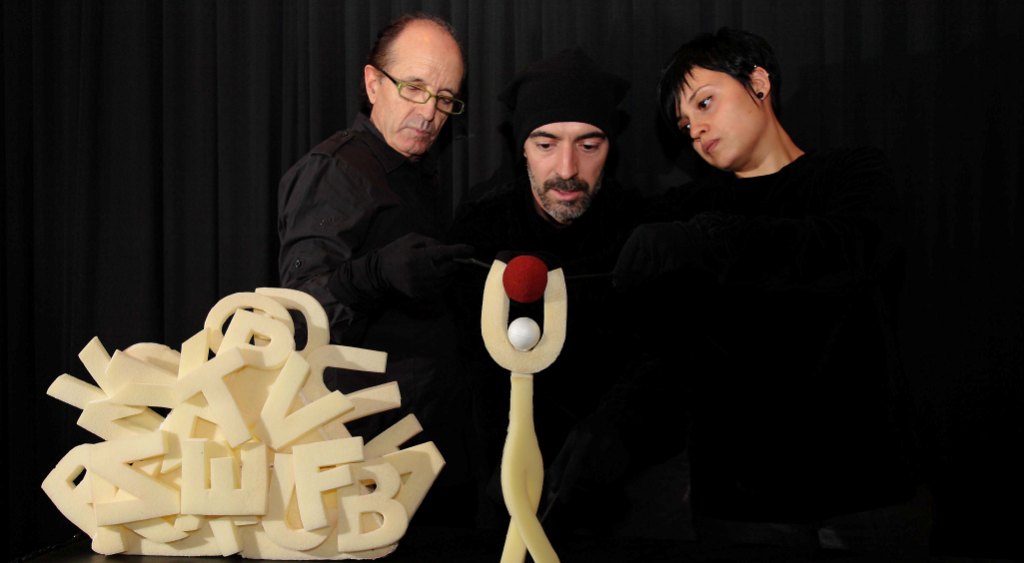 İzmir’de kukla zamanı...