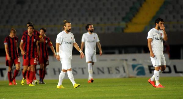 İzmir Derbisi'nde Altınordu Karşıyaka'yı Yendi