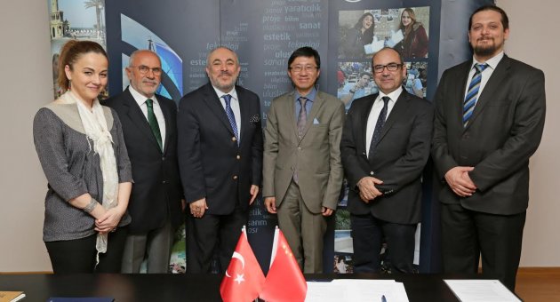 İzmir’e Çin’den müzik desteği